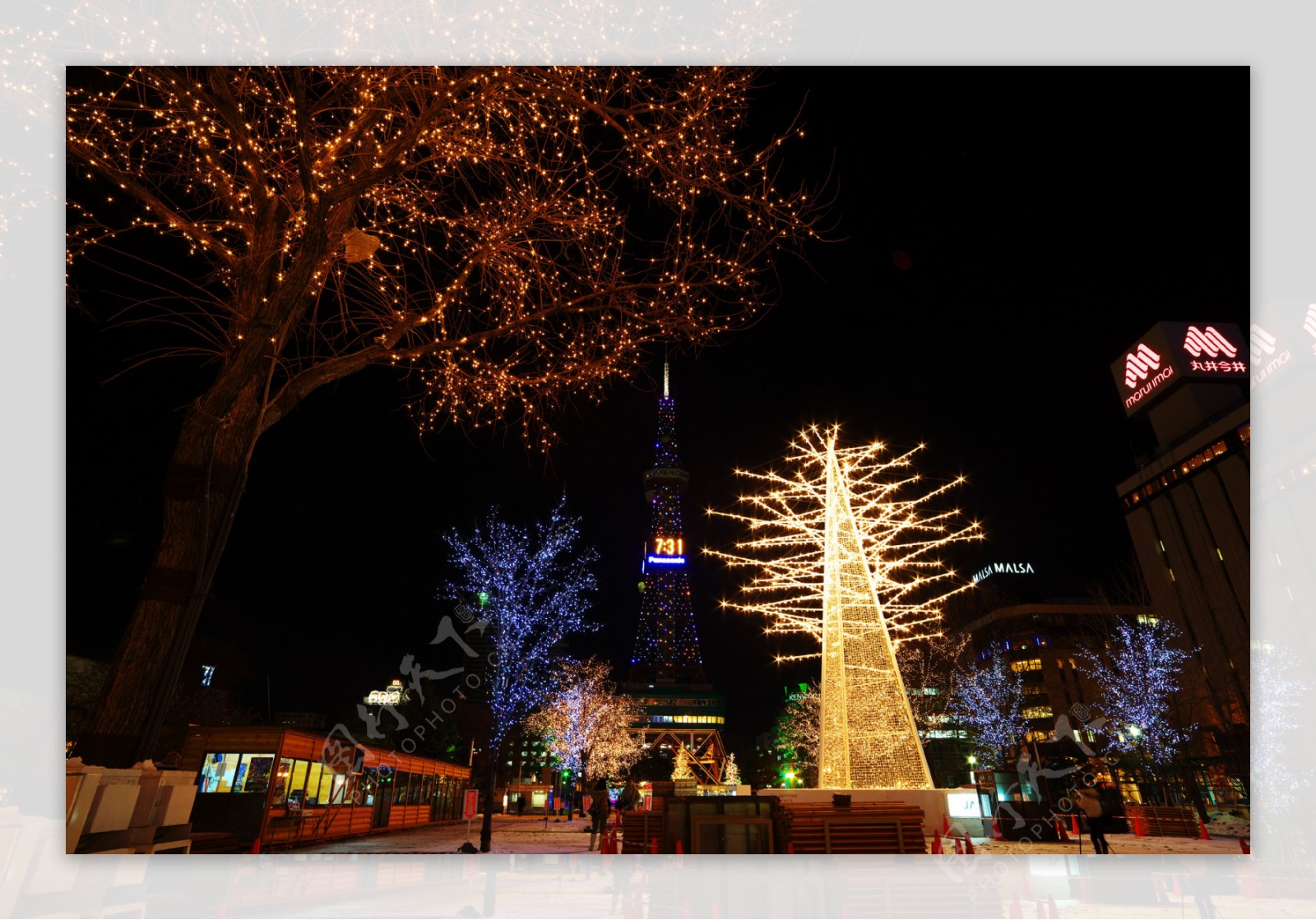 日本札幌大道公园圣诞节之夜图片