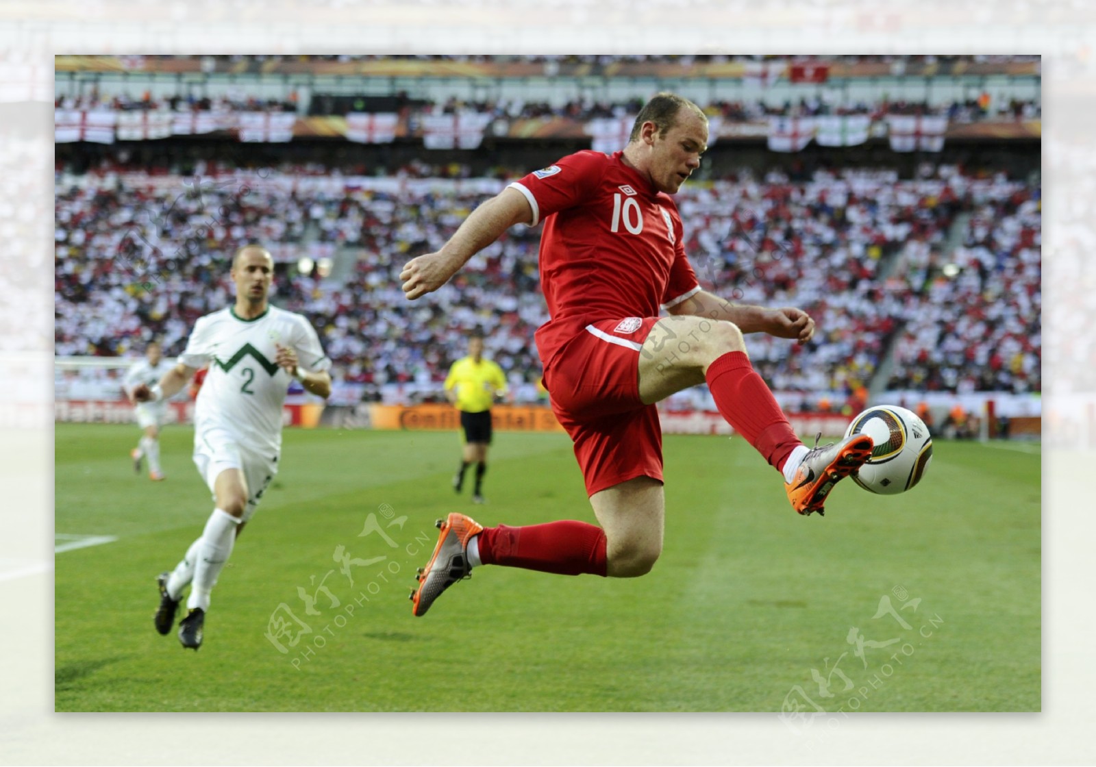 鲁尼英格兰2010世界杯图片