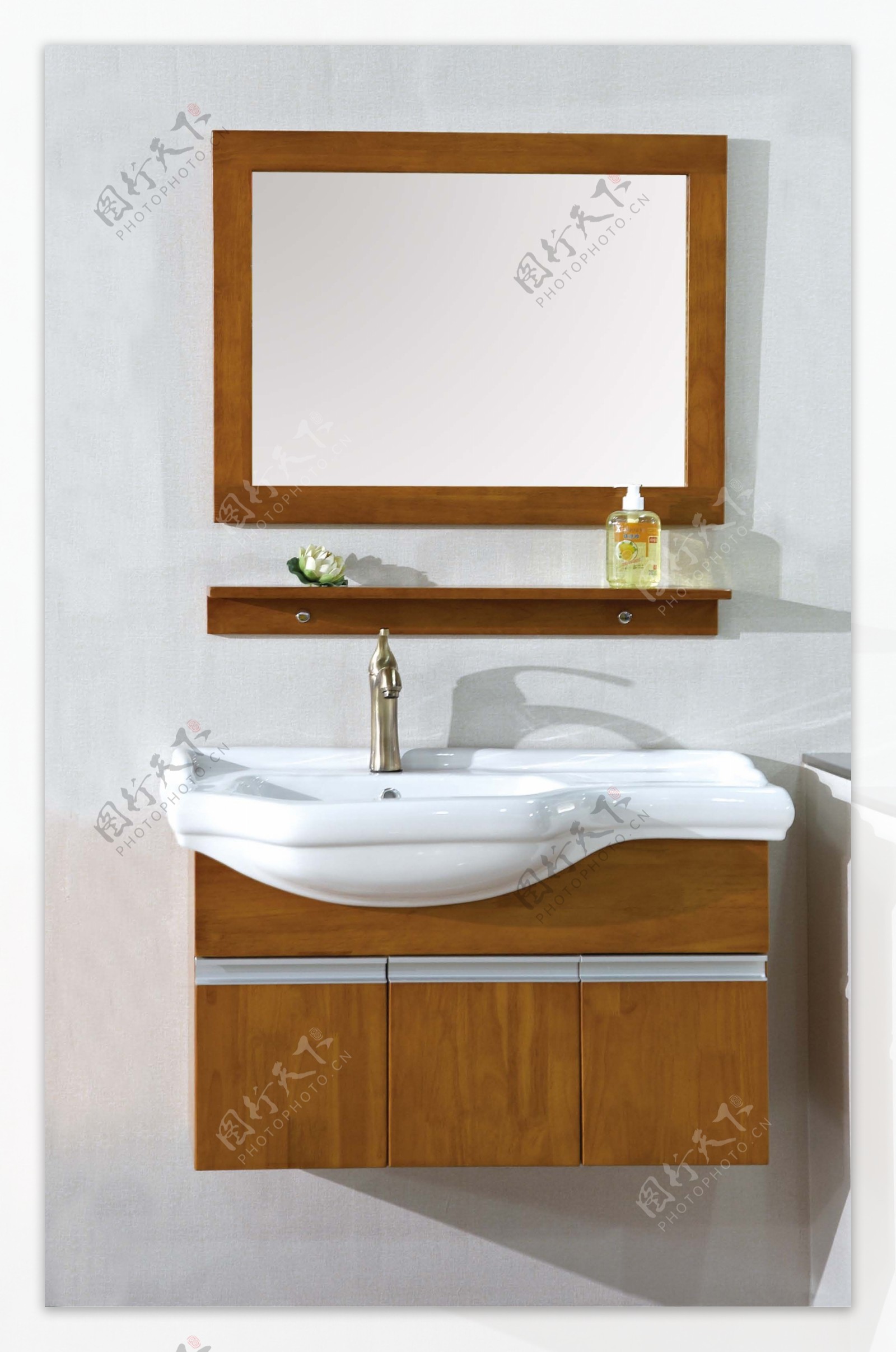 实木浴室柜图片