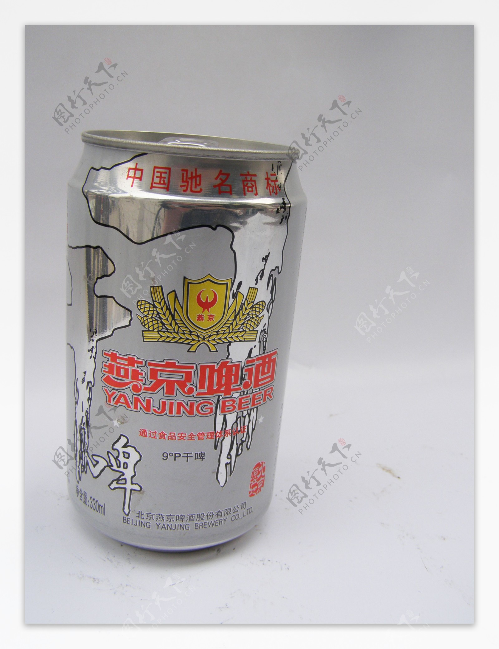 燕京啤酒九度干啤图片