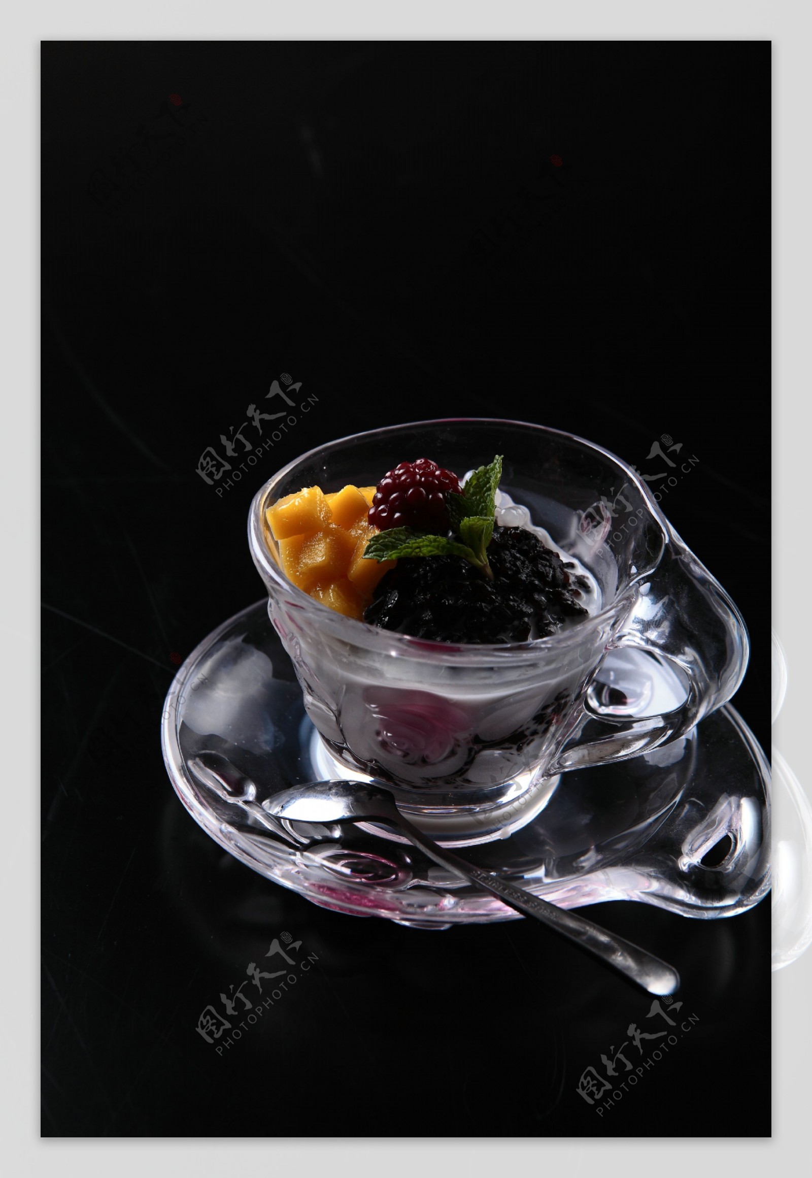 椰汁紫米露图片