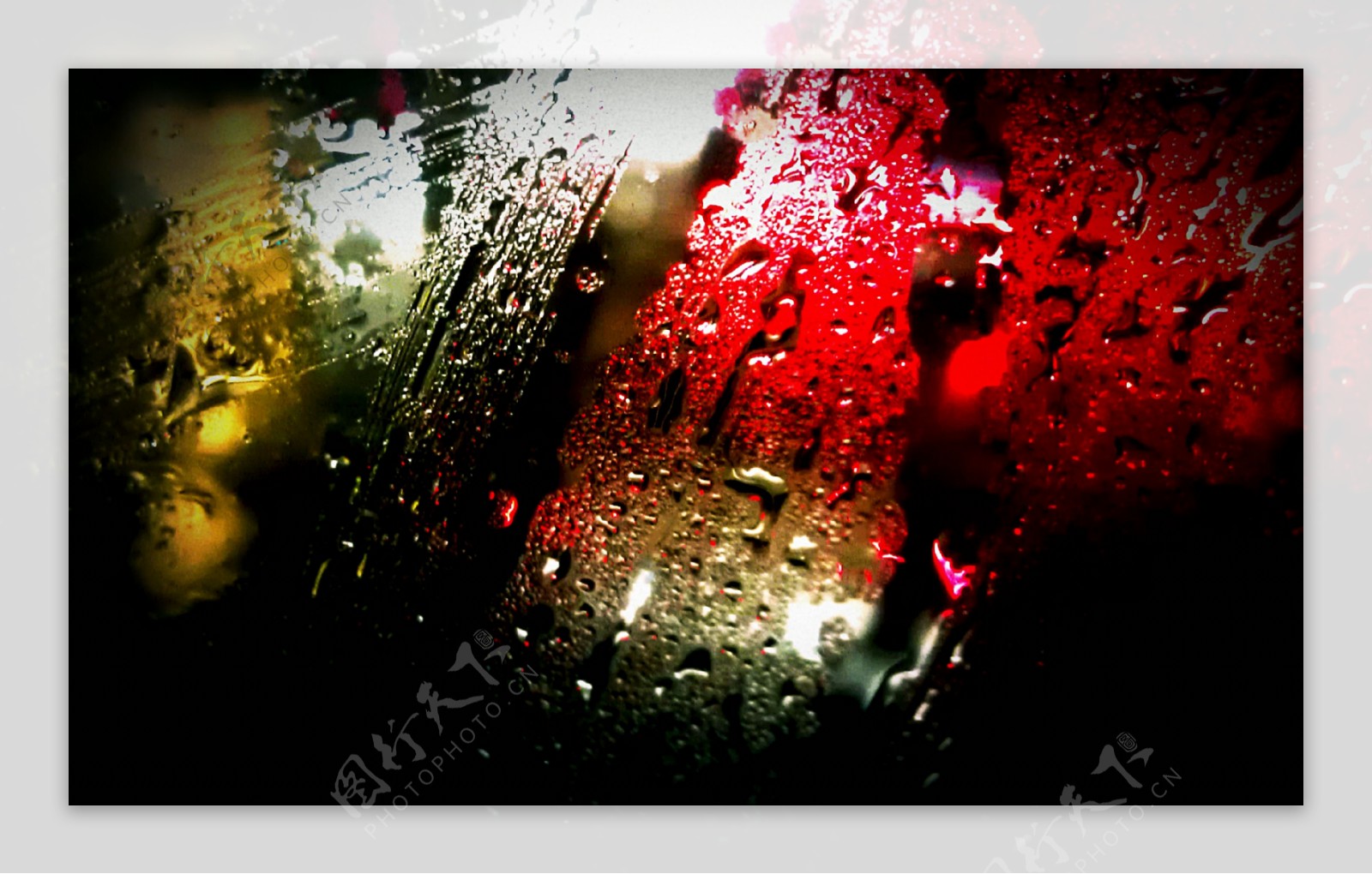 雨夜图片