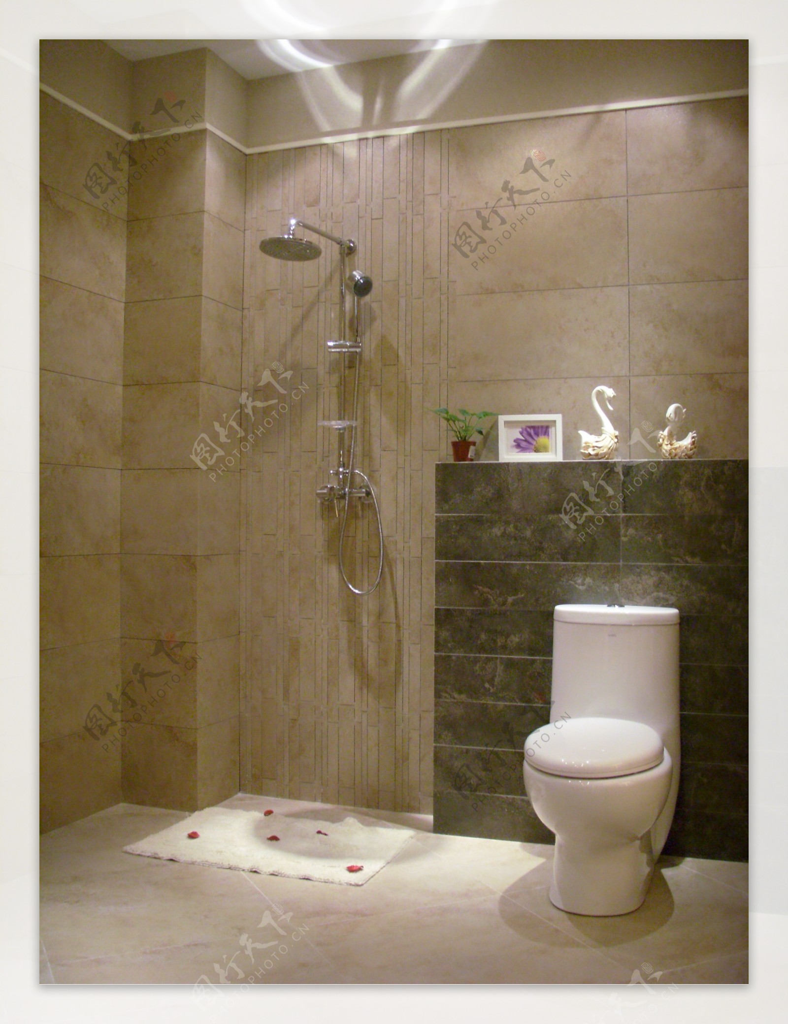 仿古砖卫浴空间设计效果图片