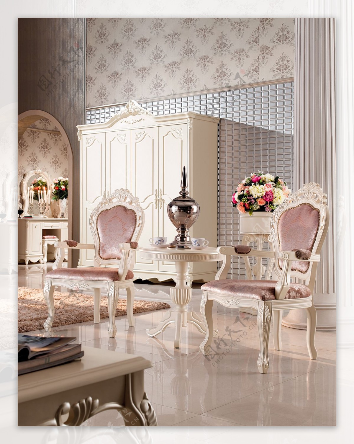 法式客厅家具图片