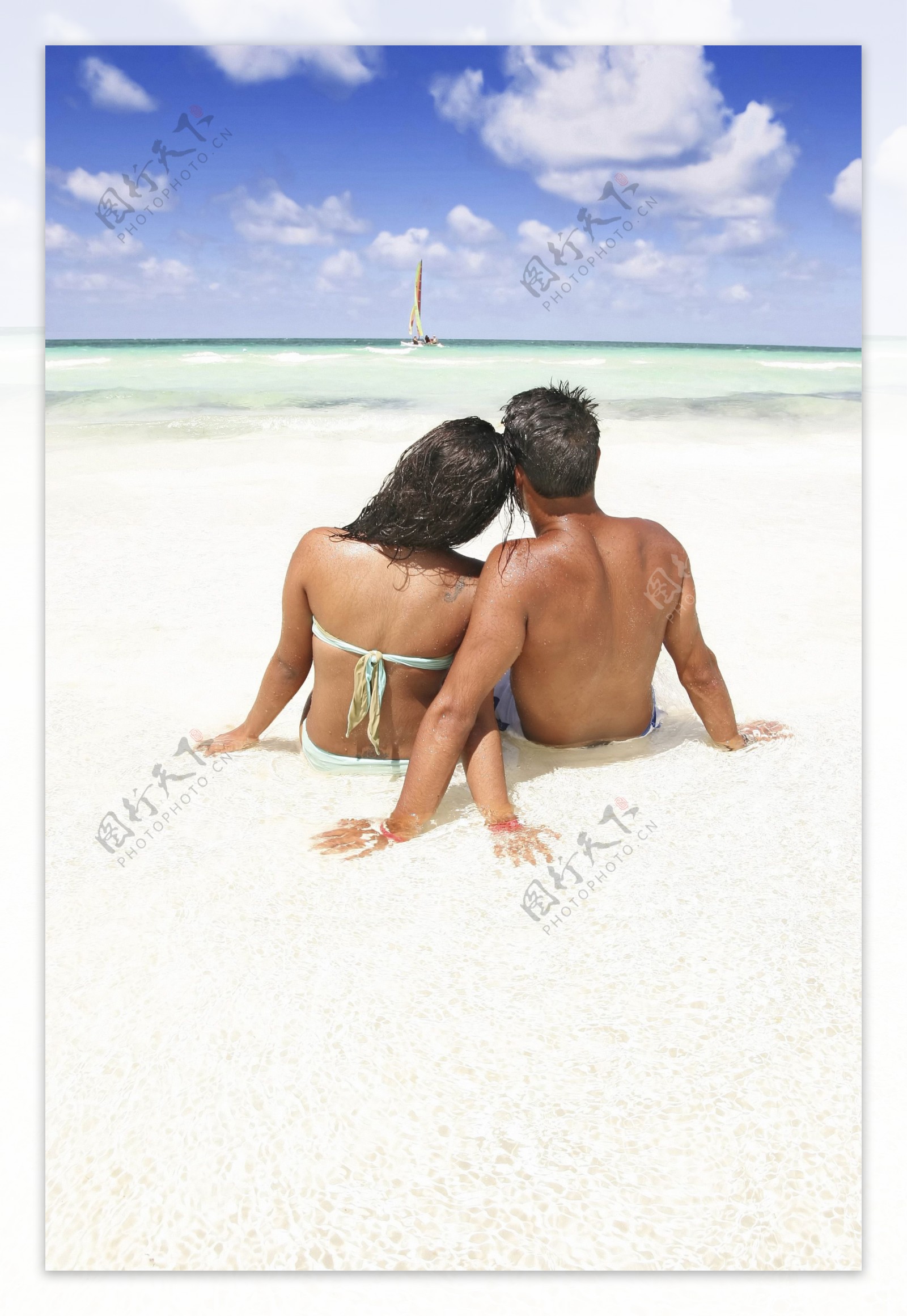 沙滩情侣