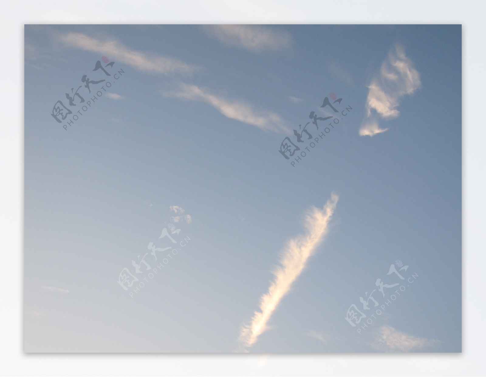 在快午后的桂林天空见到的云也特别的意味