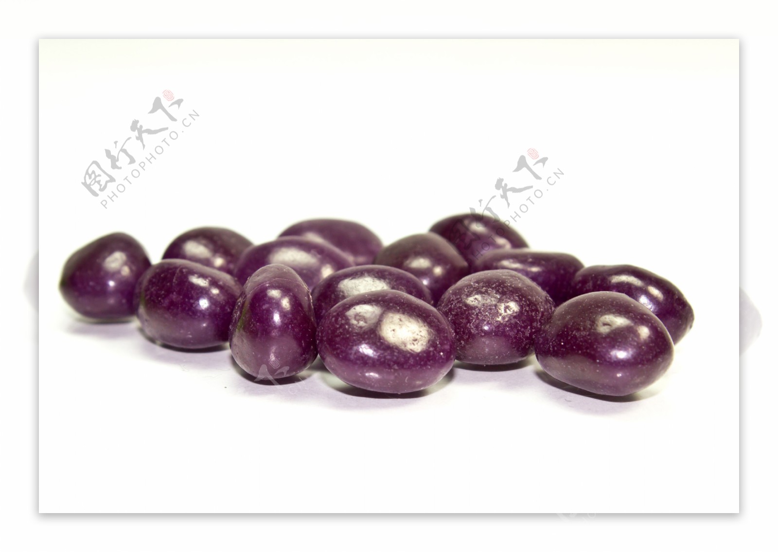 紫色的果冻豆