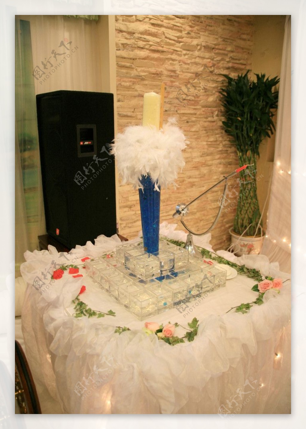婚礼烛台布置图片