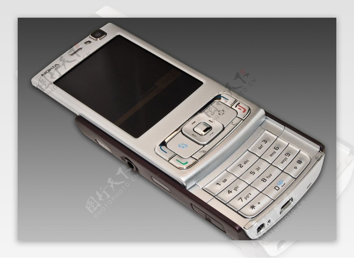 诺基亚N95智能手机图片