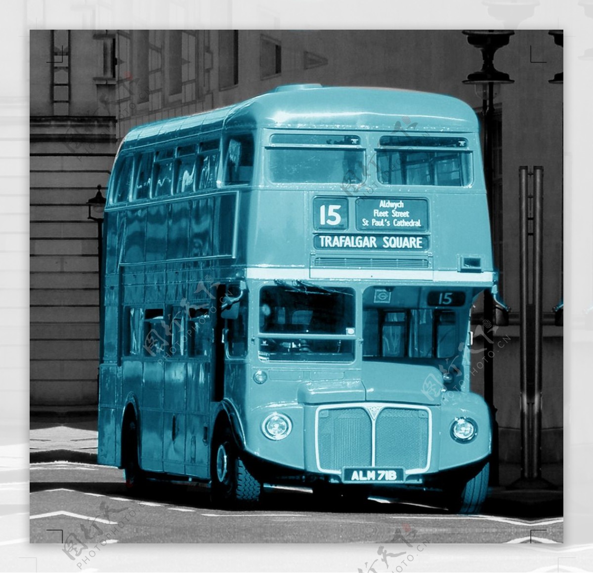 复古英伦公交车英国图片