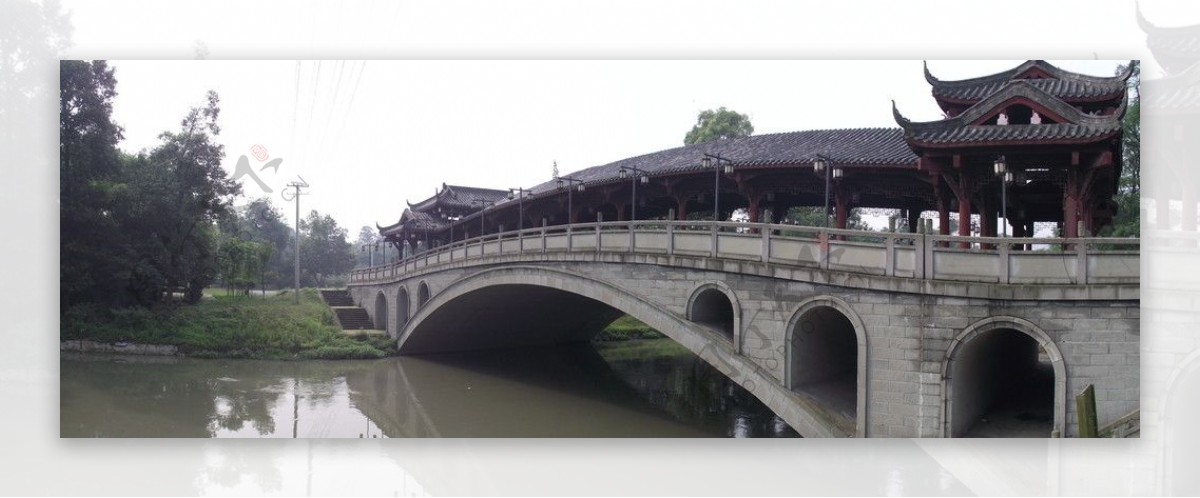 成都塔子山公园廊桥宽屏图片