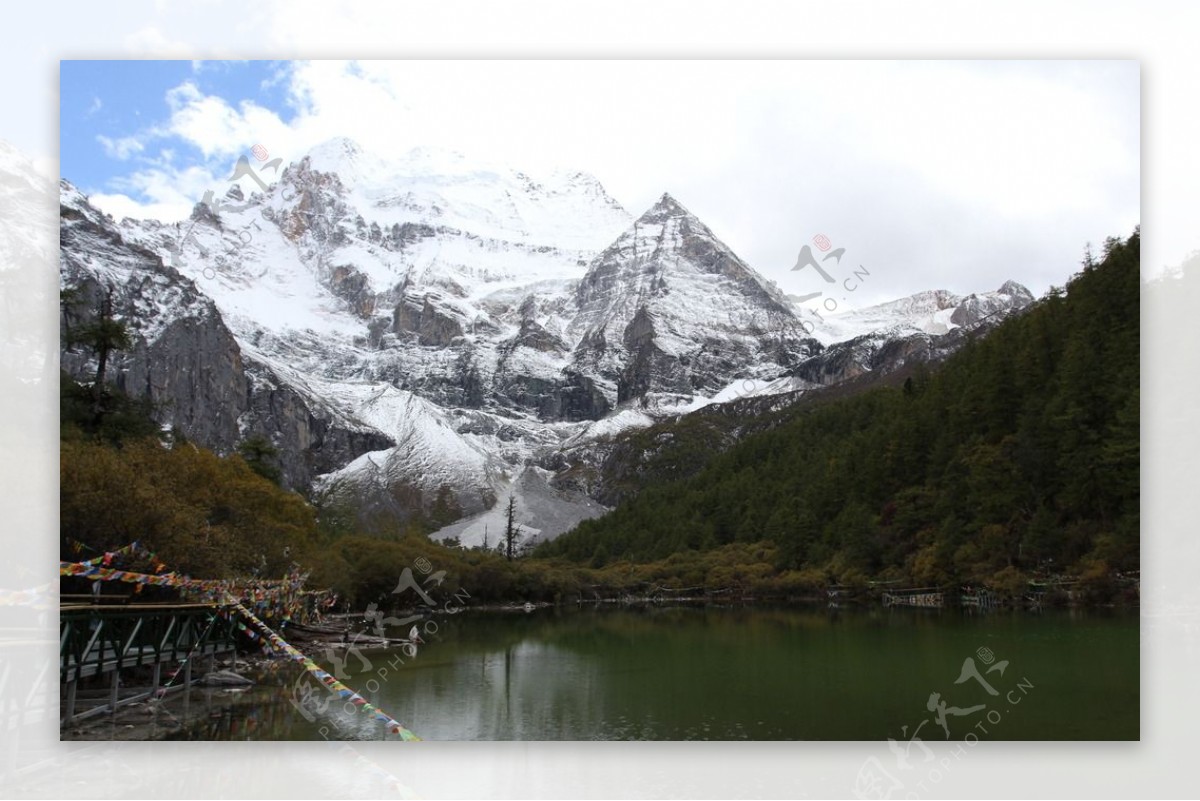 稻城雪山稻城风光稻城亚丁图片