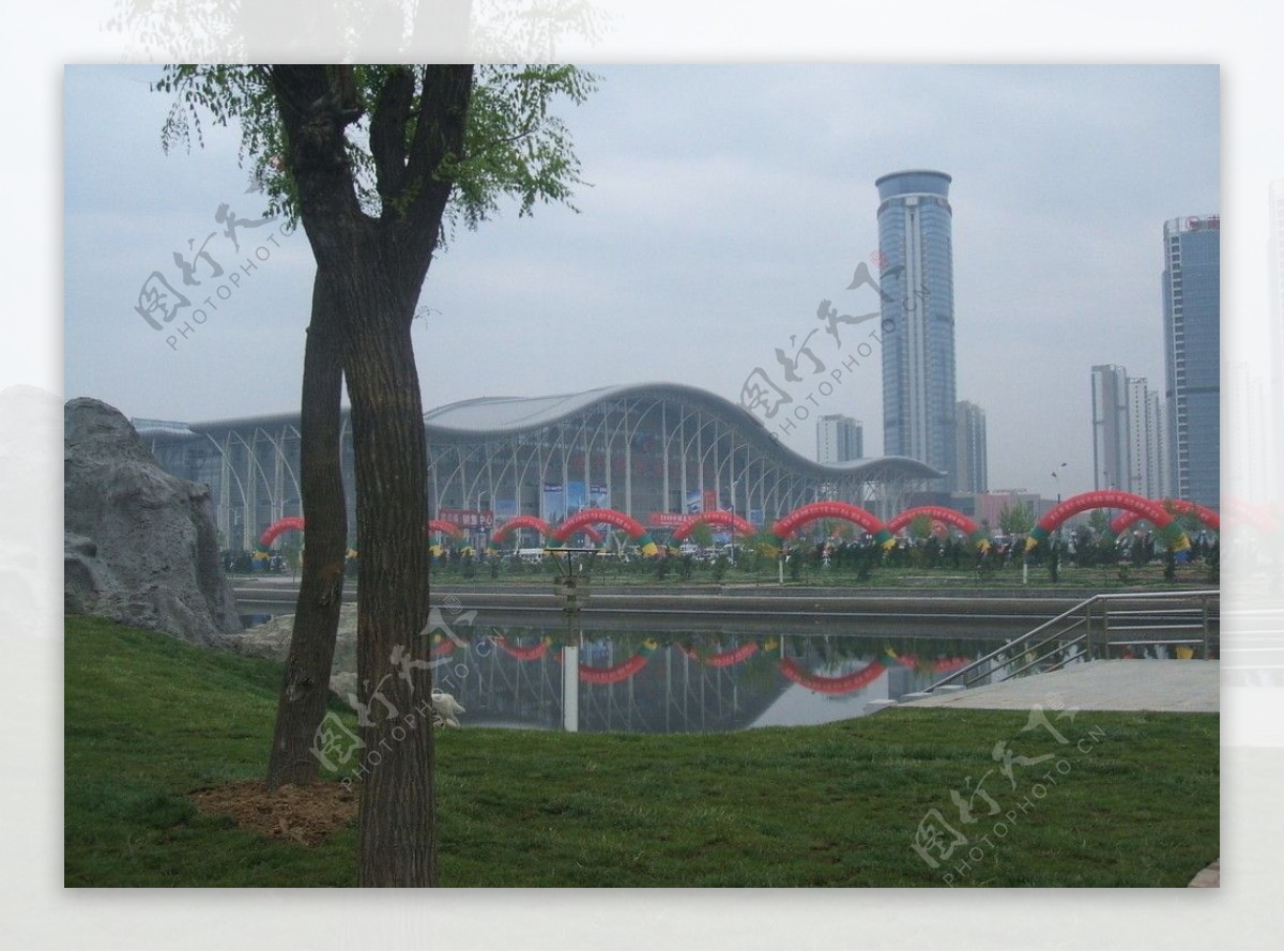 烟台新国际会展中心图片