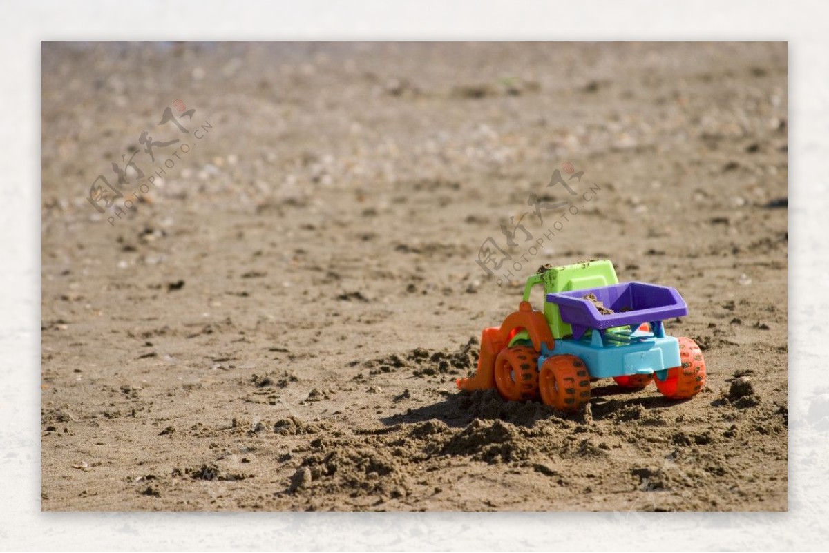 沙滩玩具小车图片