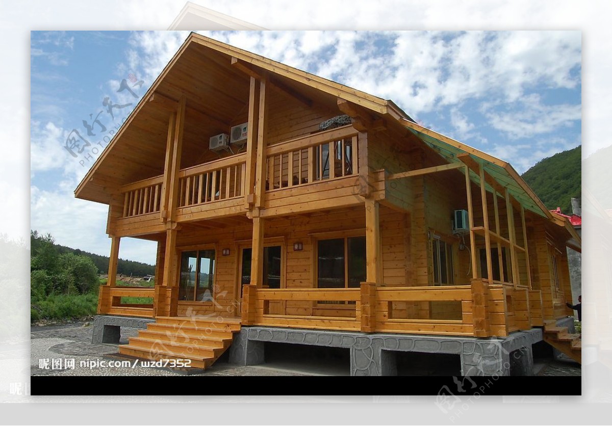 木材结构别墅图片