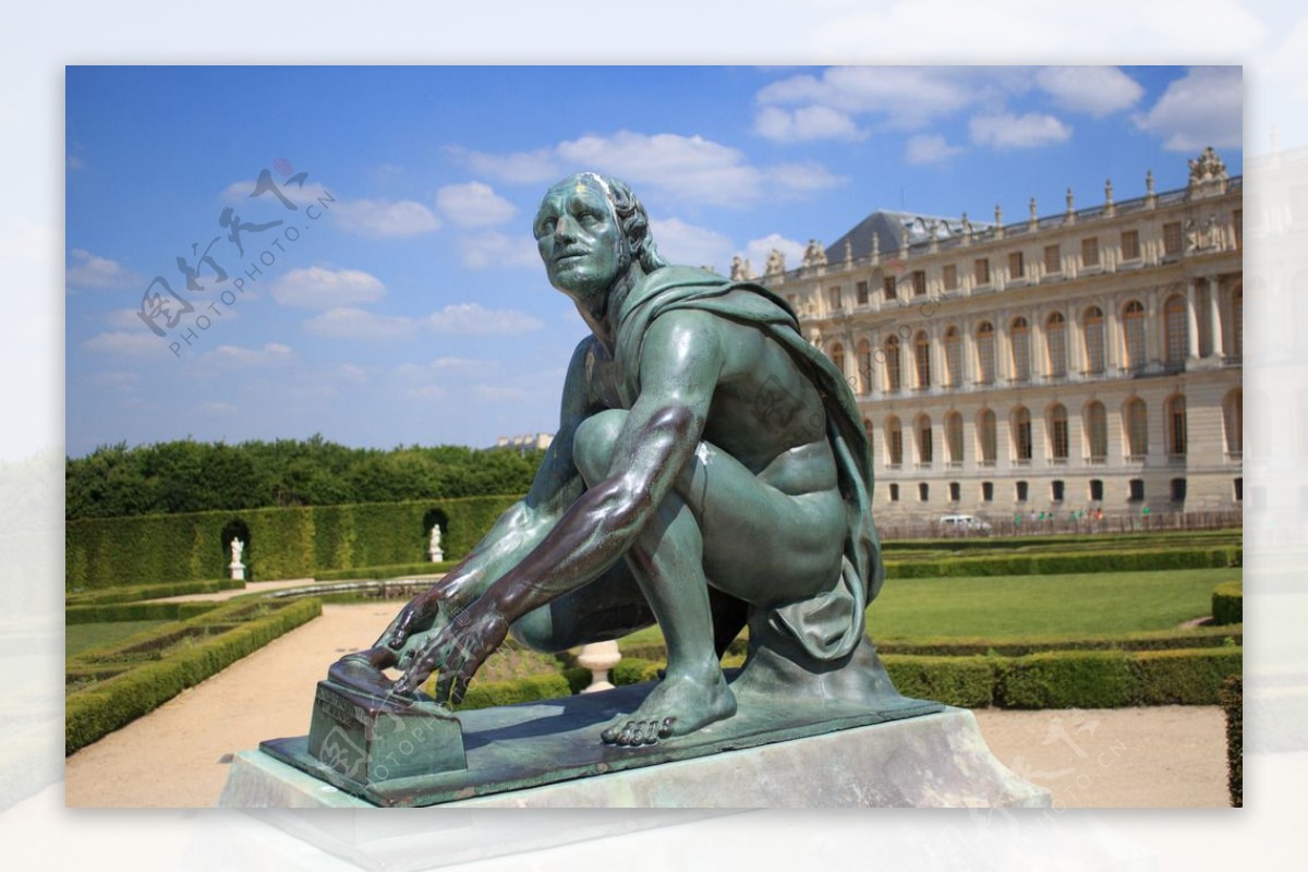 凡尔赛宫雕塑图片