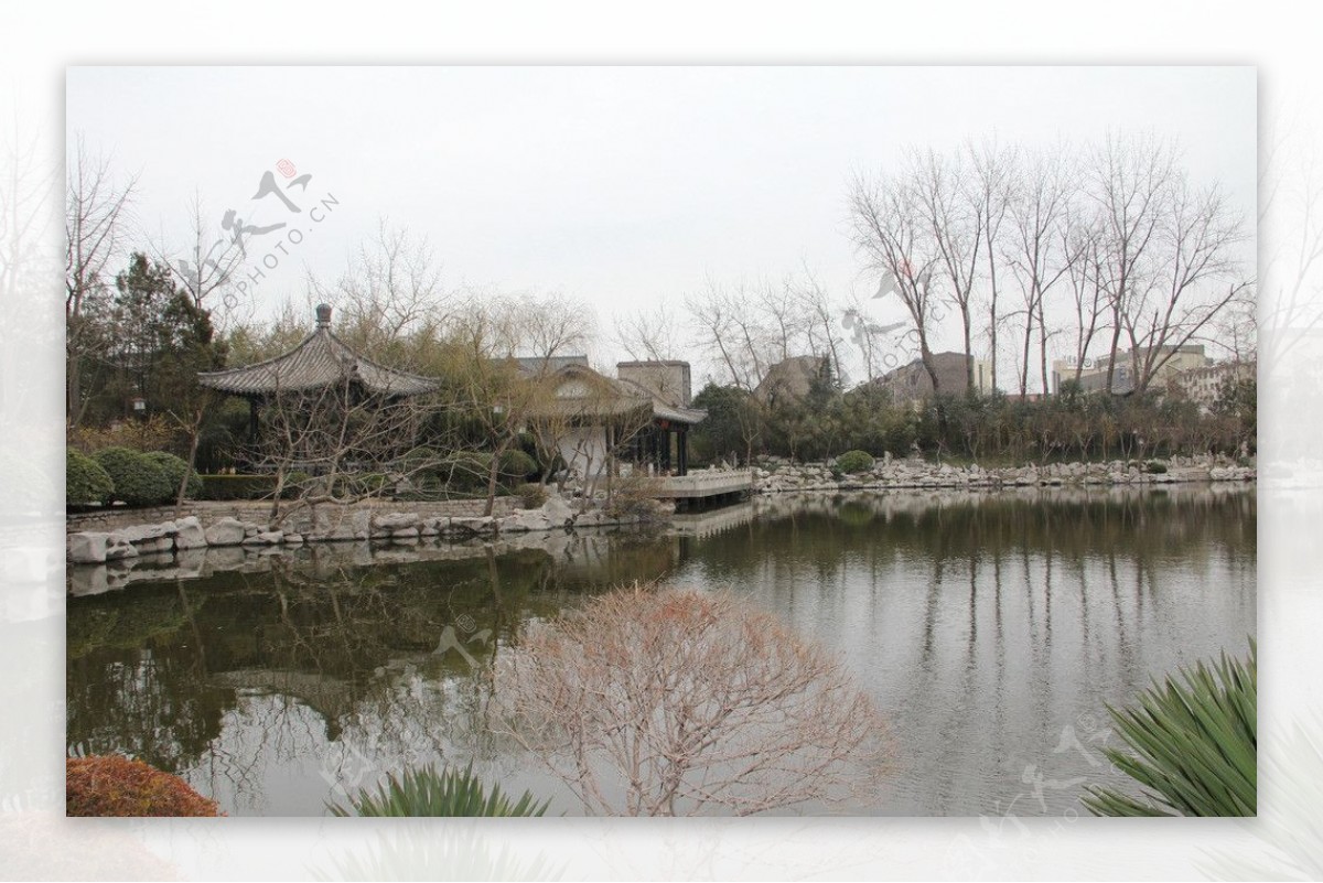 王羲之故居洗砚池图片