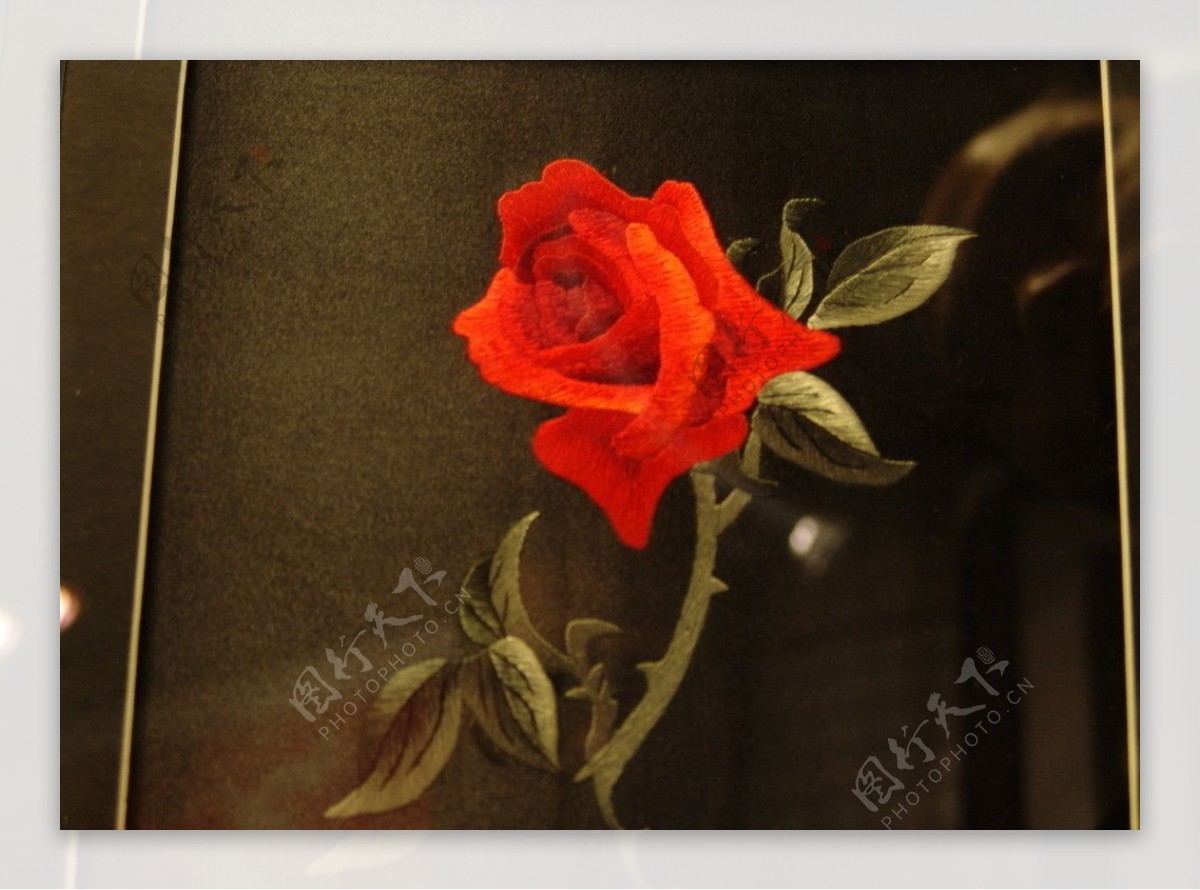 刺绣玫瑰图片