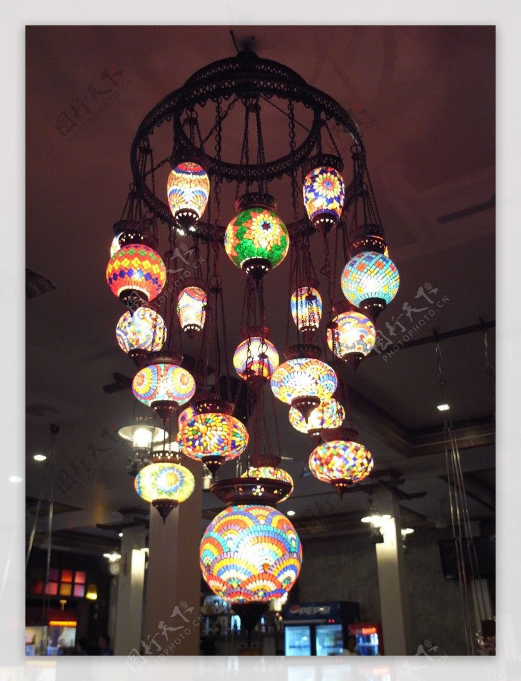 苏梅岛第六感觉度假村餐厅艺术灯饰图片