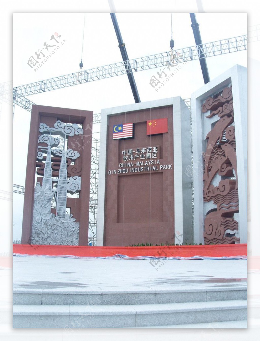 中马工业园雕塑图片