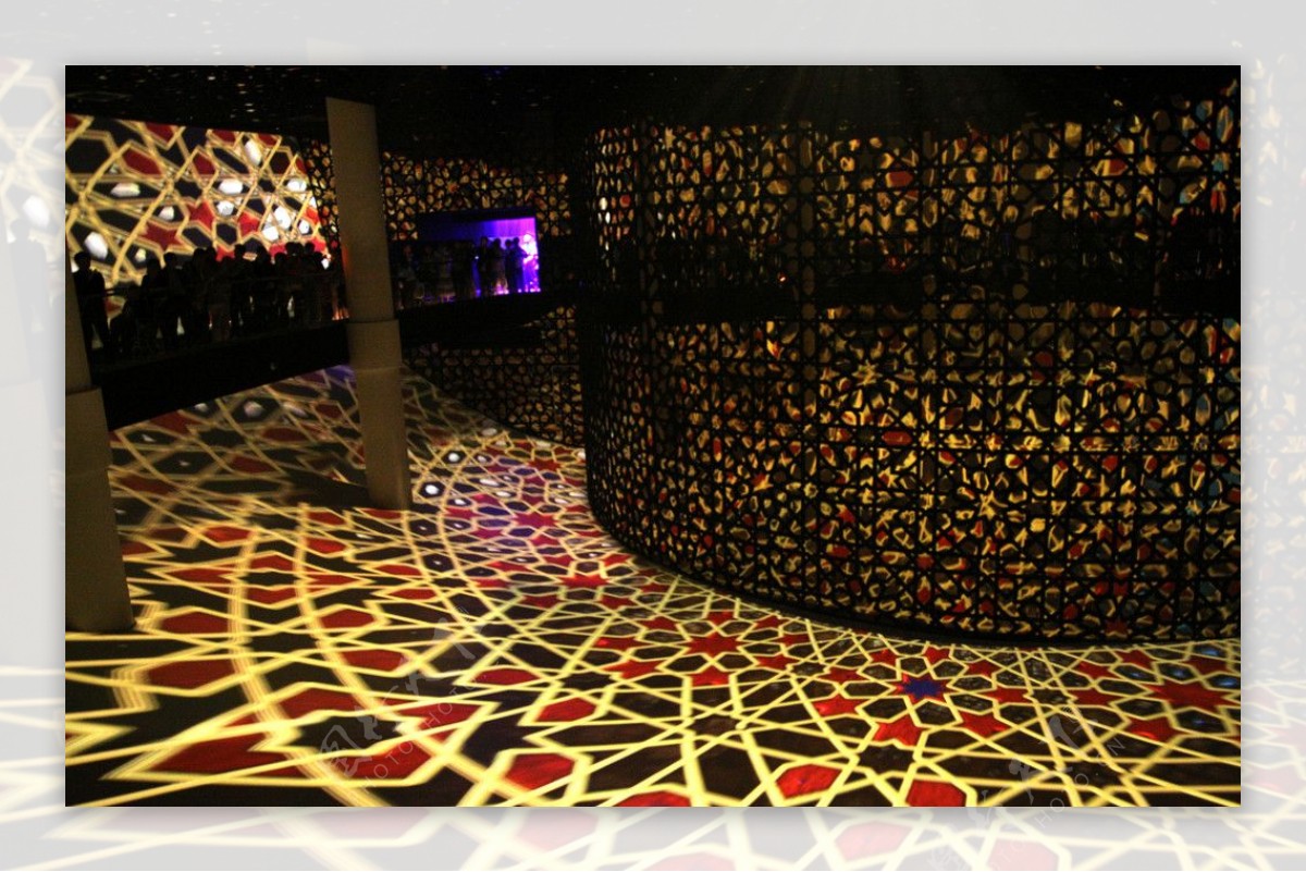 上海世博会沙特馆巨大球形影院图片