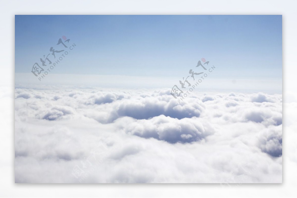 平流层云层图片