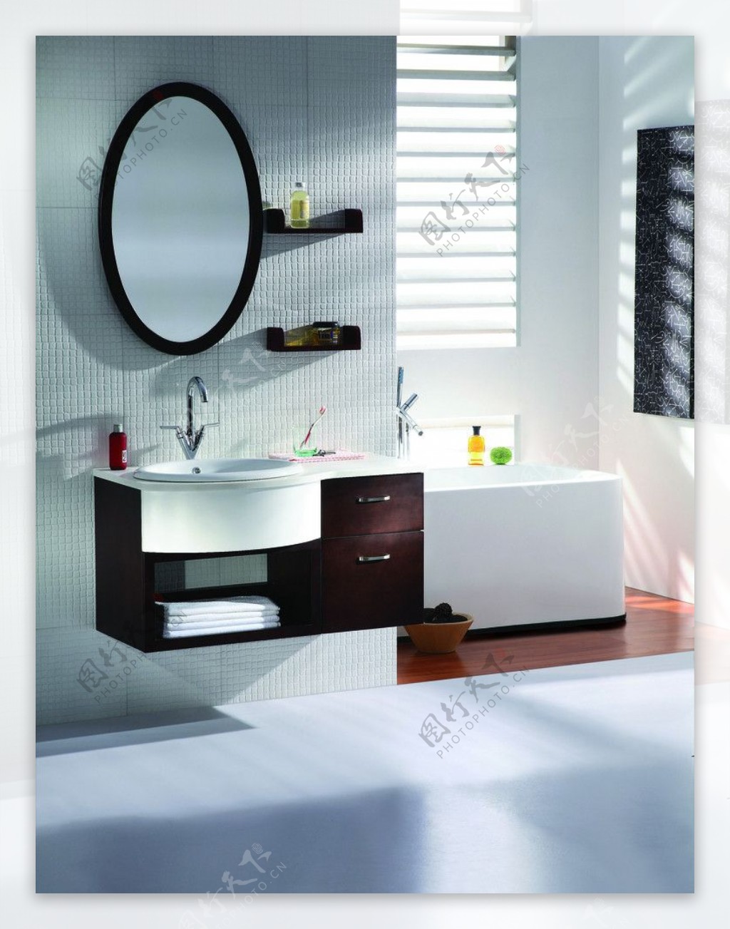 80平二居现代风卫生间浴柜安装图片-家居美图_装一网装修效果图