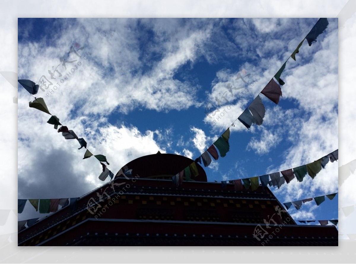 藏族经幡图片