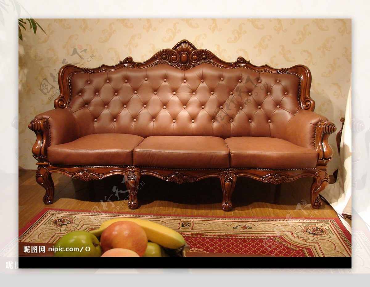 经典欧式家具三人沙发图片