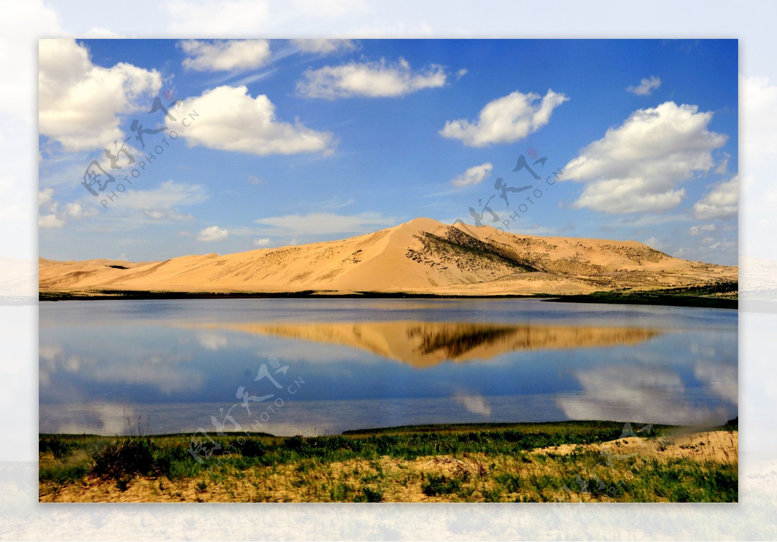 沙漠河图片