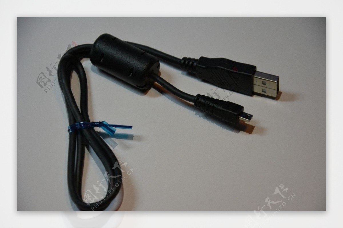 数码相机USB转接线图片