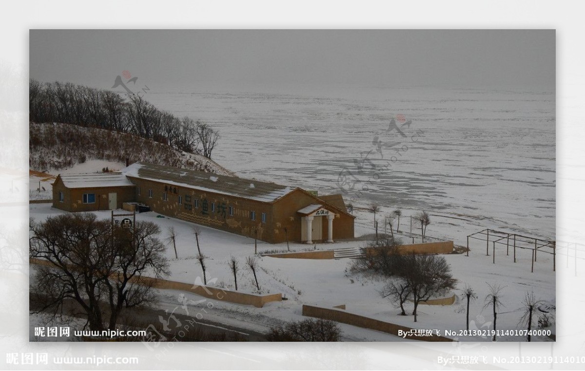 兴凯湖的雪景图片