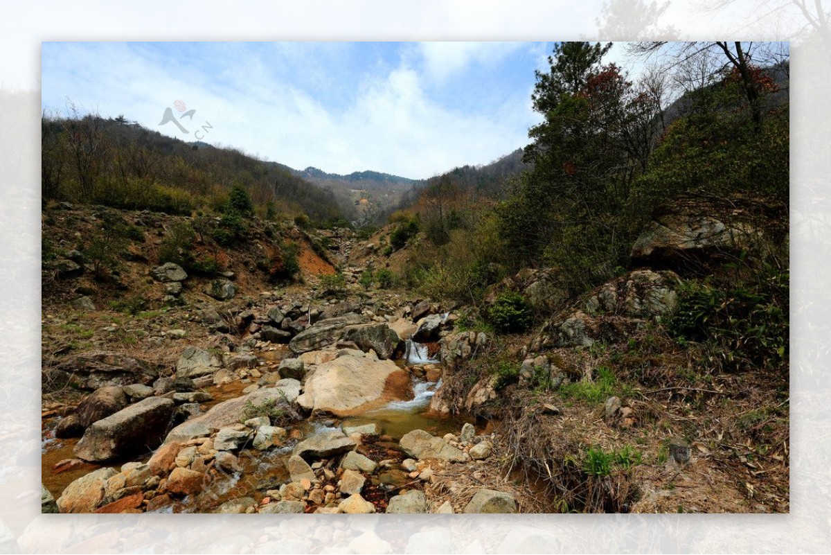 临安天龙峡谷图片