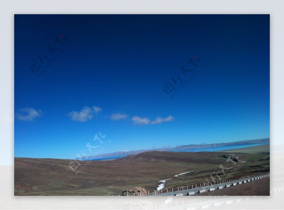 青藏铁路上的美景图片