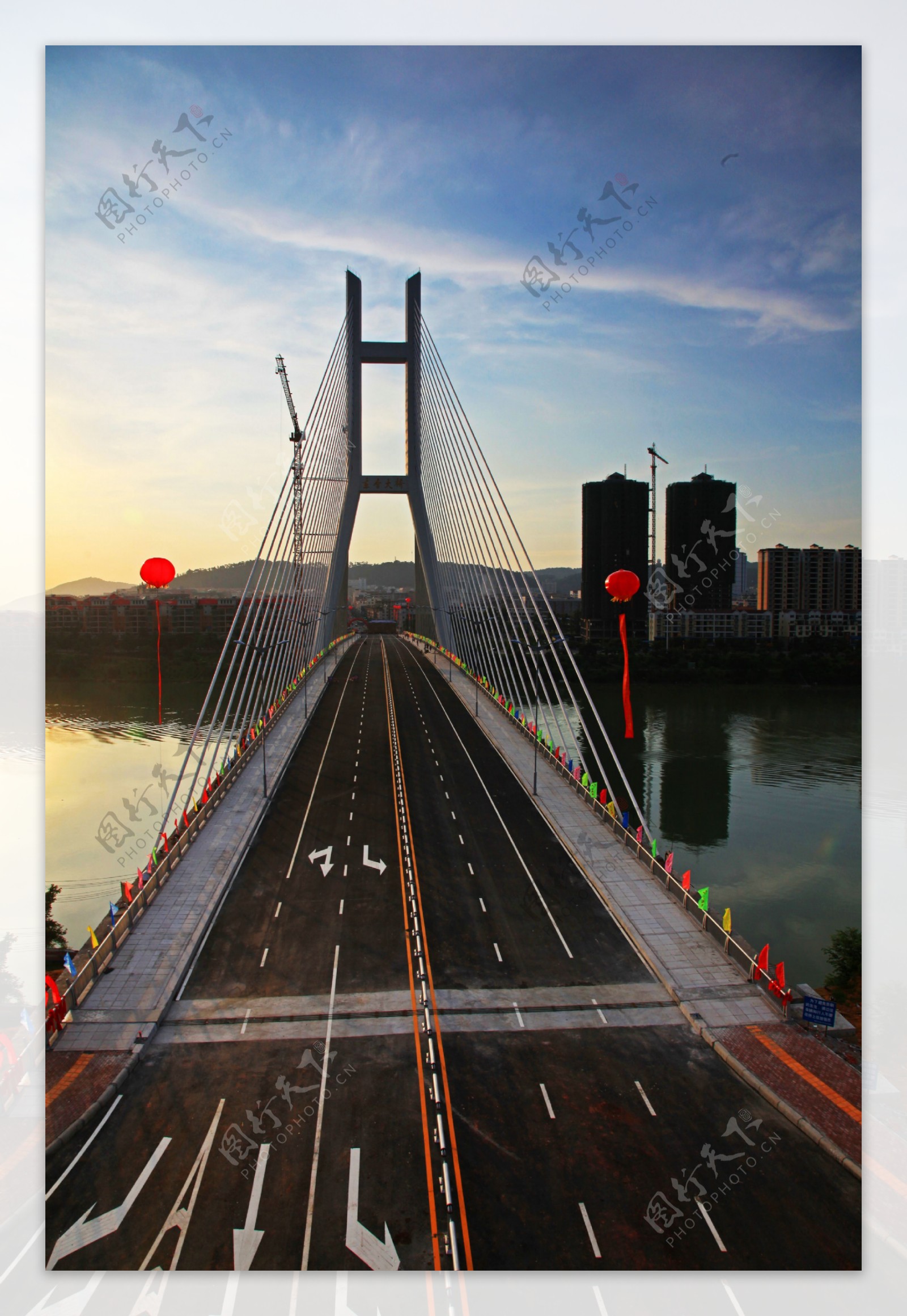 百色东合大桥图片