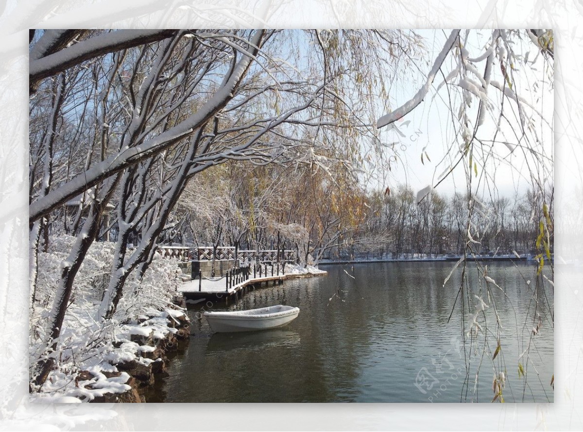 冬季湖景图片