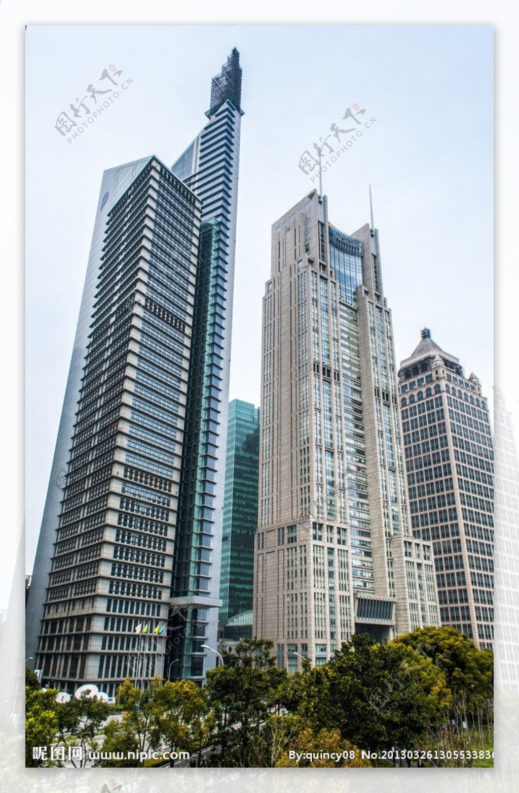 上海银行侧面图片