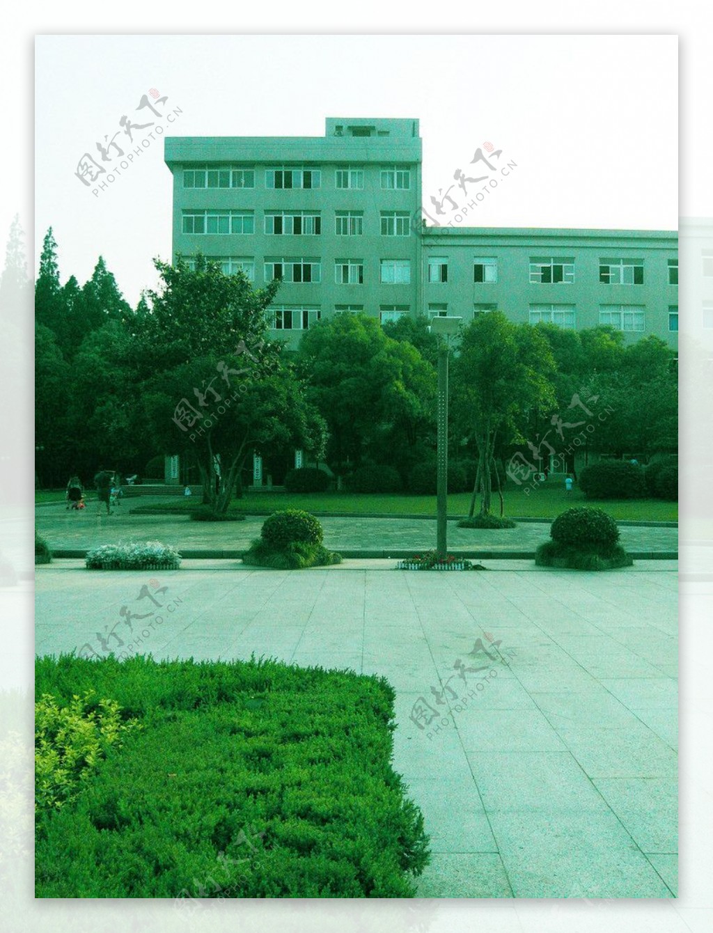 武汉科技大学教学楼图片