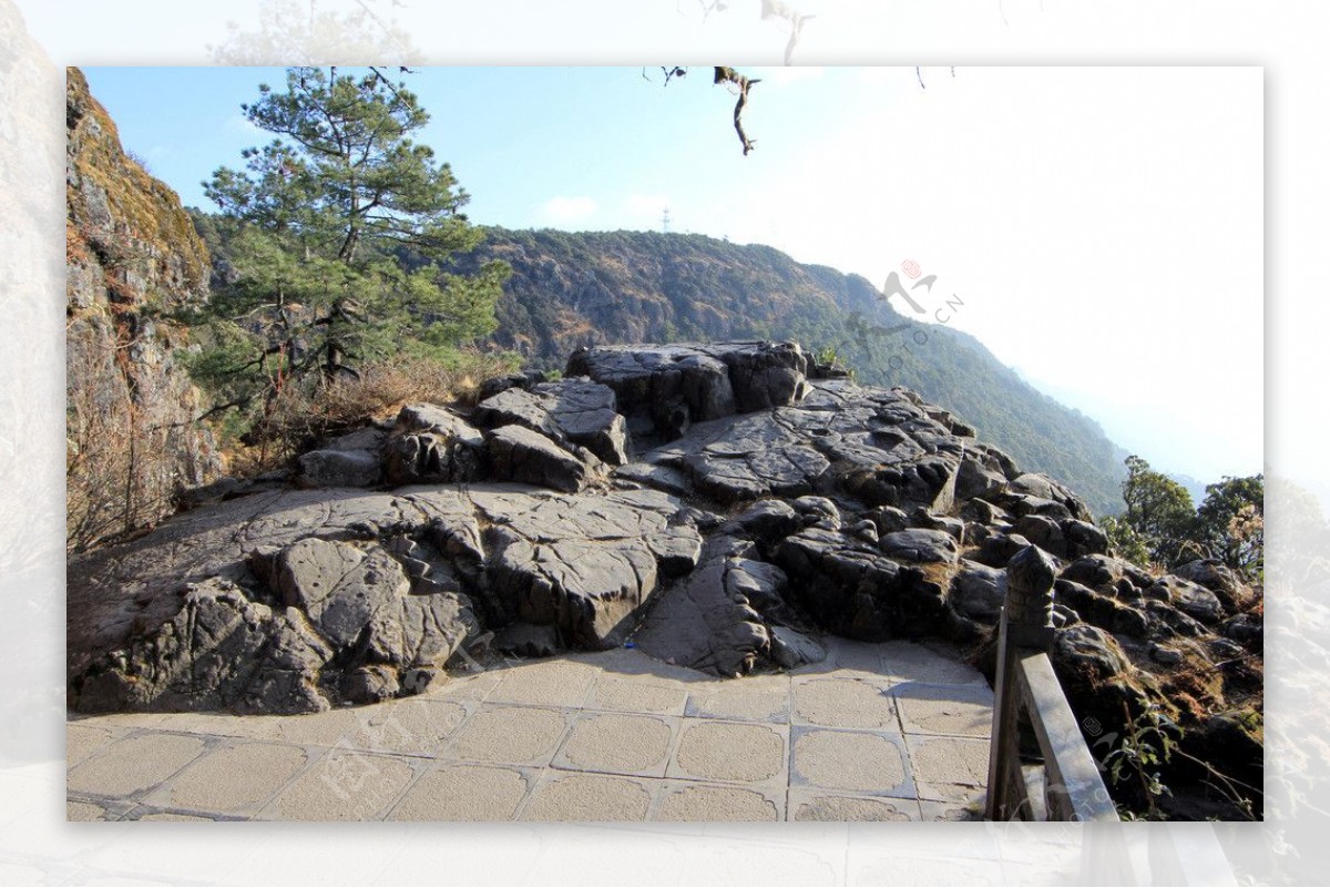 鸡足山风景图片