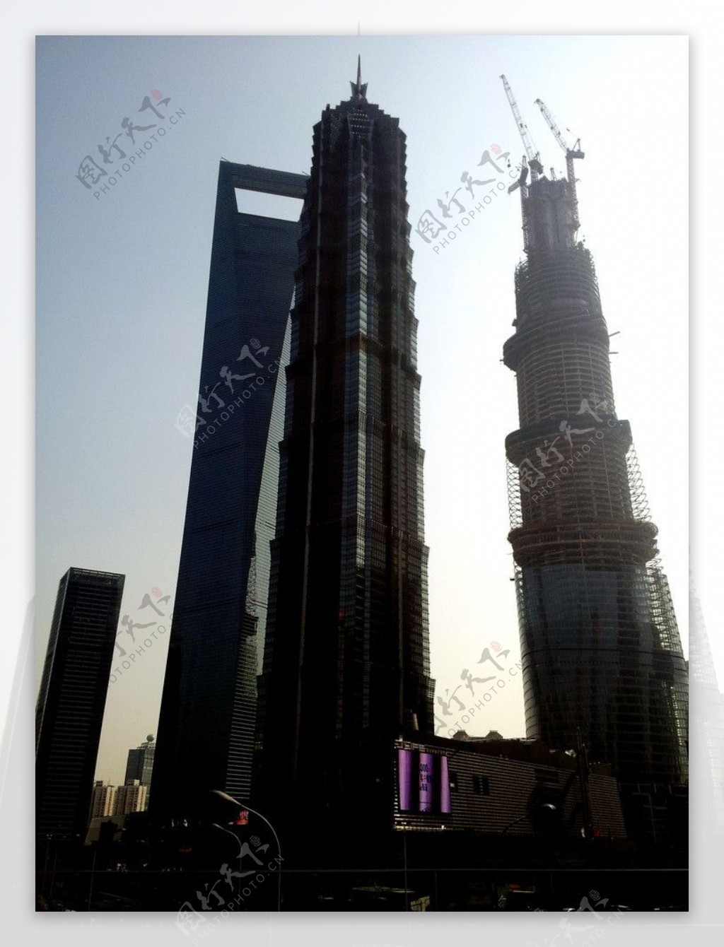 上海陆家嘴高楼大厦图片