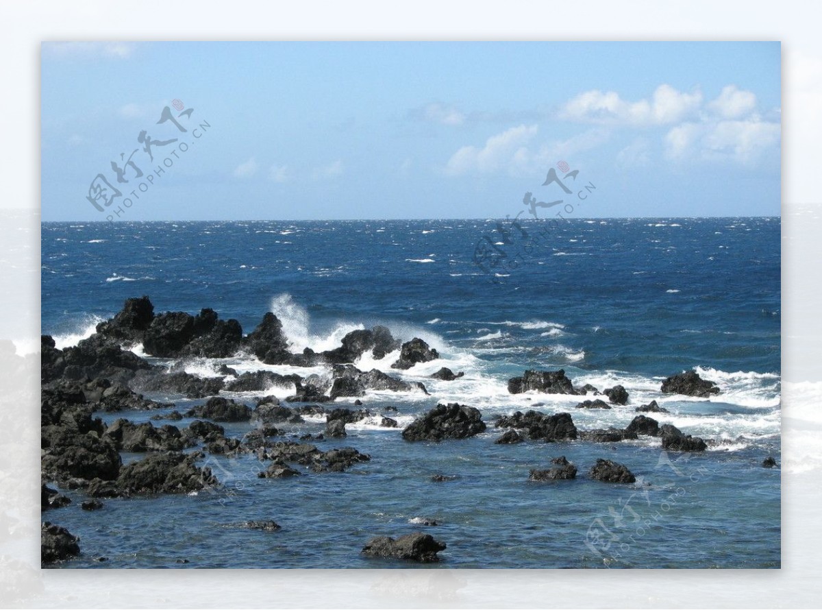 科摩罗礁石海岸图片