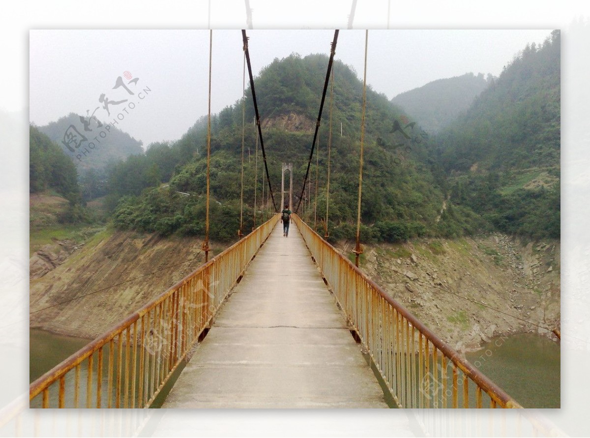 铁索桥摄影图__国内旅游_旅游摄影_摄影图库_昵图网nipic.com