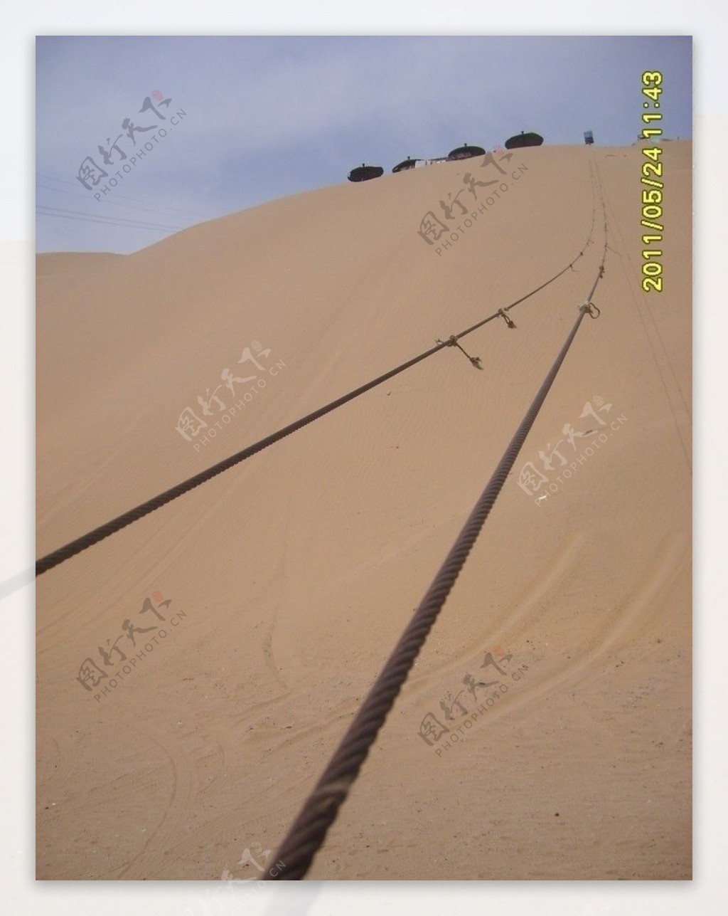沙漠滑索图片