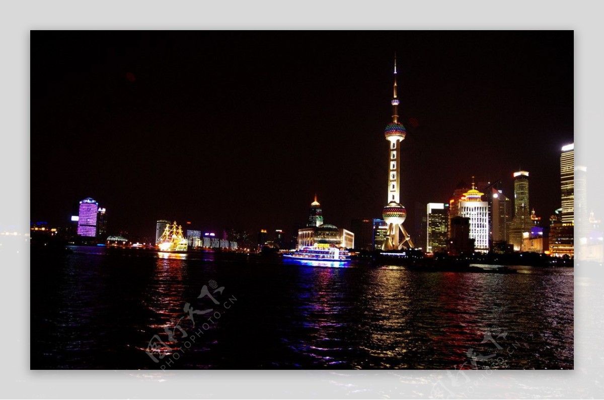 150年前上海外滩老照片，黄浦江两岸到处是洋建筑，图6是外滩标志|外滩|黄浦江|两岸_新浪新闻