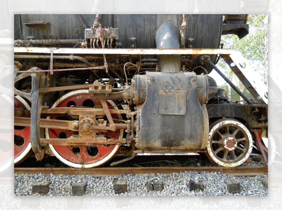 蒸汽机车主轮与汽缸图片