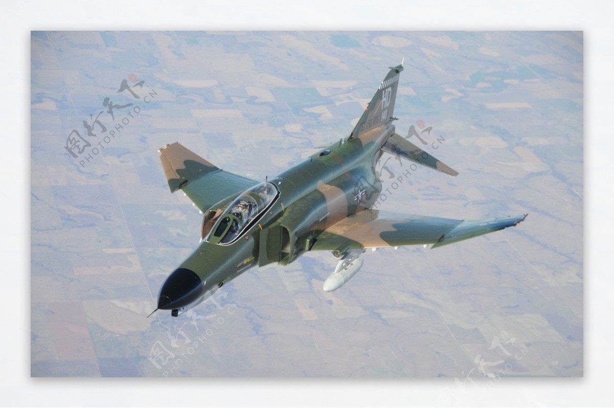 F4战斗机图片