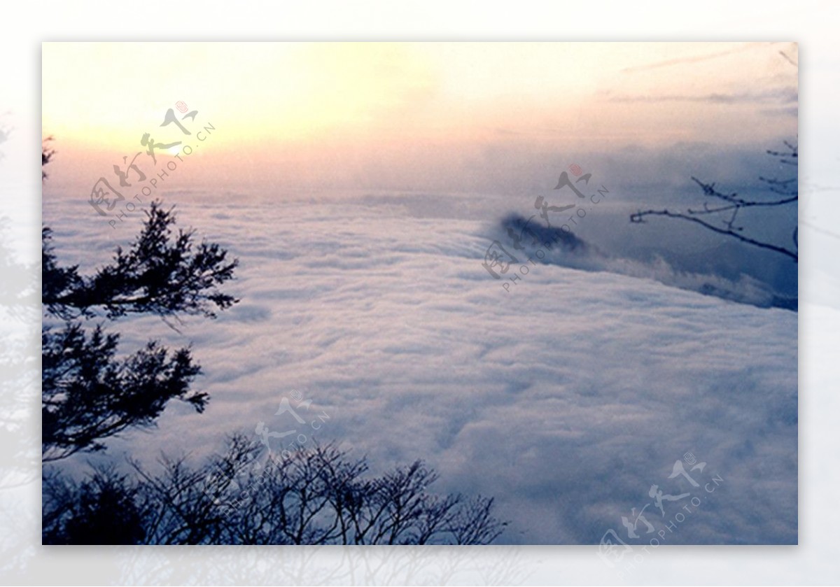 鬼谷岭183云海图片