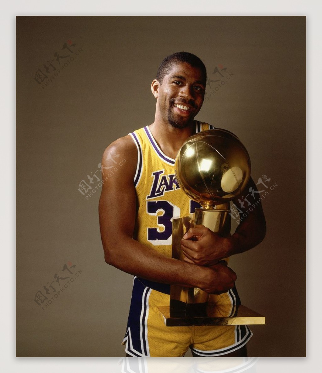 NBA巨星约翰逊图片