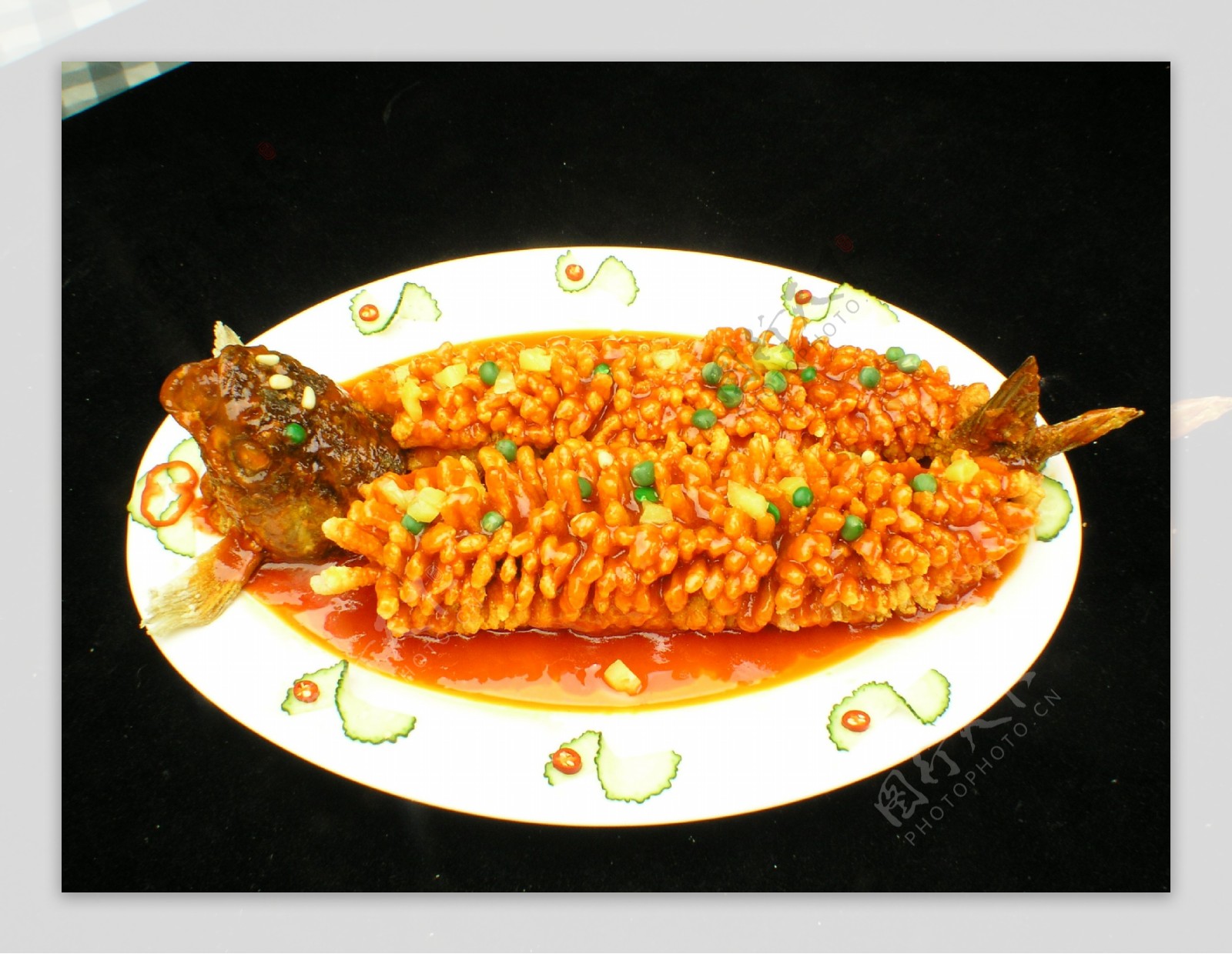 年夜饭之松鼠鲈鱼，详细介绍做法和刀法新手也能做，祝您年年有余|玉米淀粉|鲈鱼|松鼠_新浪新闻