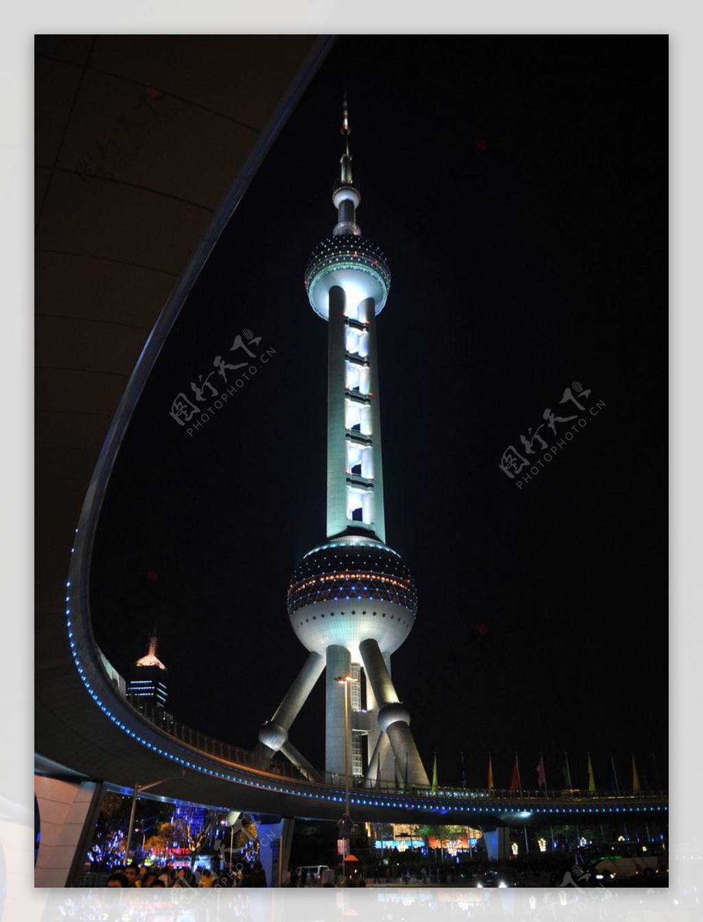 上海东方明珠广播电视塔图片